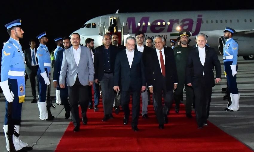 Iran, Ishaq Dar, Abbas Araghchi, Asim Munir, Muscat