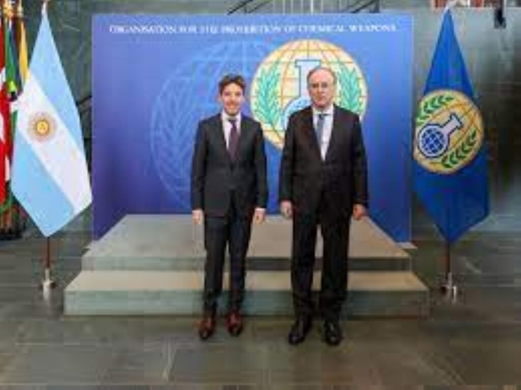Argentina, OPCW Discuss Chemical Weapons Convention