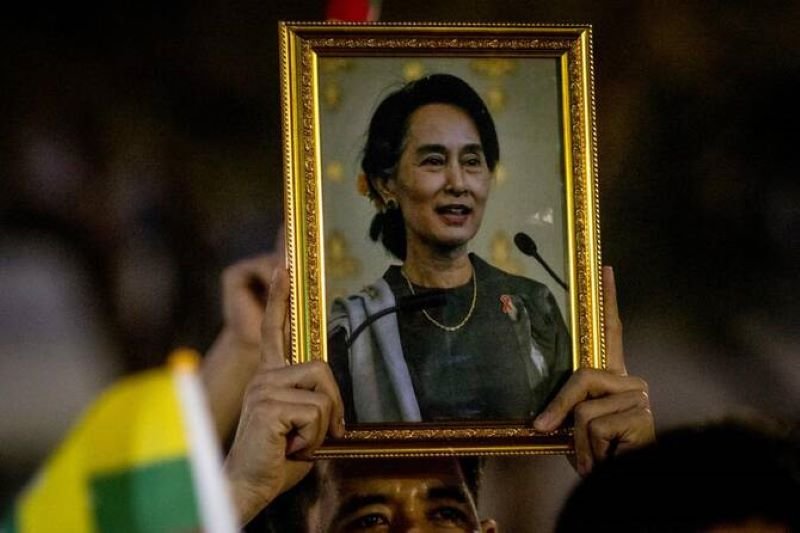 ASEAN, Myanmar, Aung San Suu Kyi, Philippines