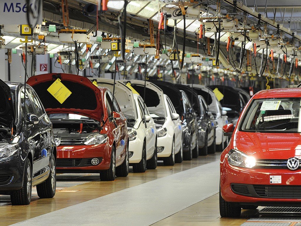 Automakers Seek New Possibilities For Export