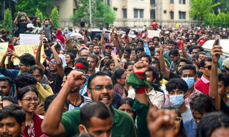 Bangladesh Student Protesters Press PM’s Resignation