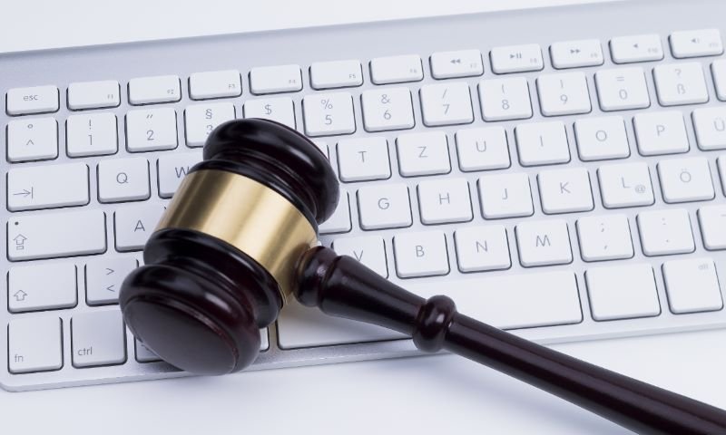 China Begins Crackdown Against Illegal Online News Services