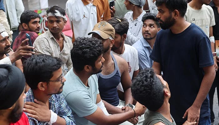 India Deploys Thousands of Police, Restricts Transport Ahead of Major Protest in Delhi