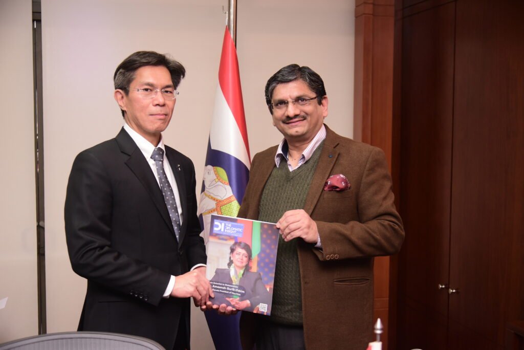 TDI Chief Editor Muhammad Asif Noor, presenting Nov 2025 edition to Rongvudhi Virabutr, Thailand's Ambassador to Pakistan 