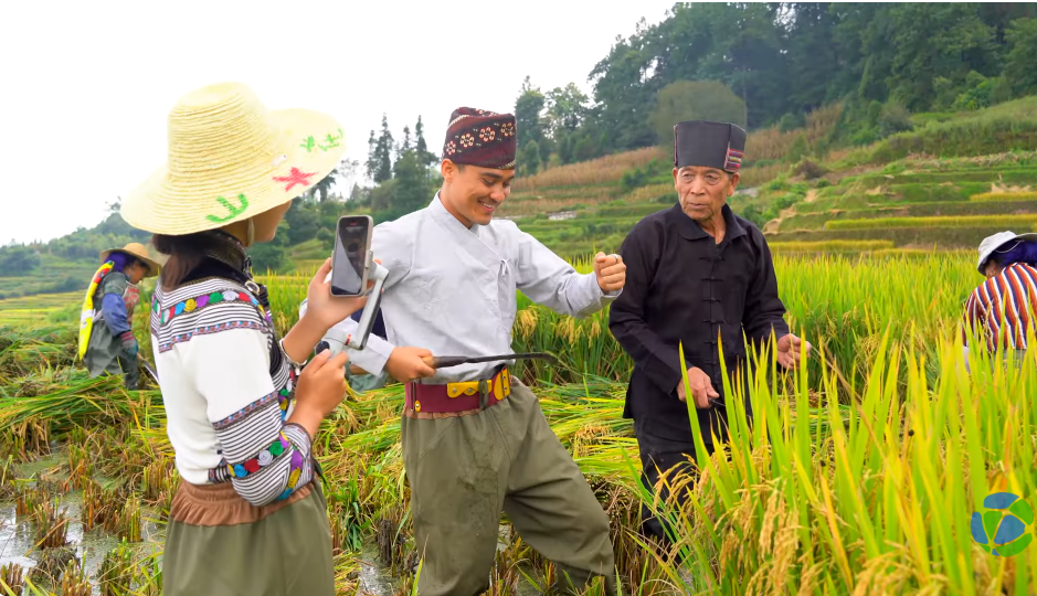E1.World+Cultural+Heritage+Site+The+Cultural+Landscape+of+the+Honghe+Hani+Rice+Terraces