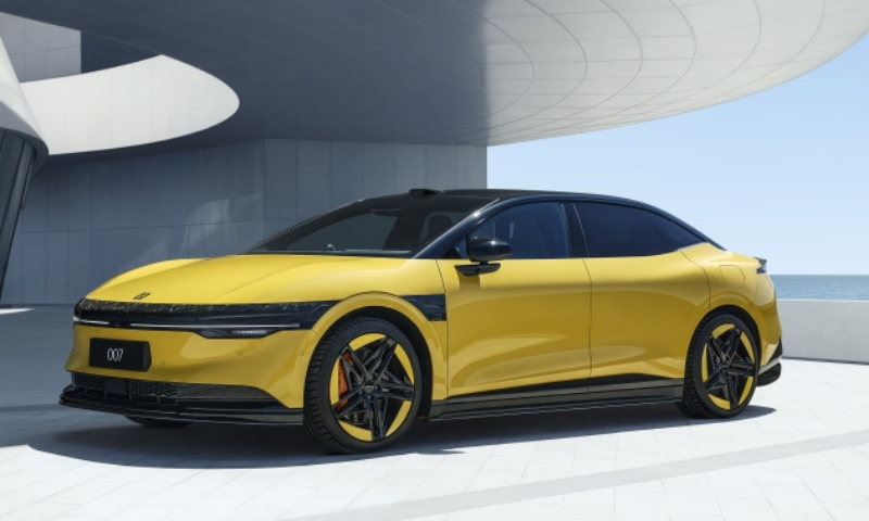 Chinese, vehicles. Joe Biden, Tesla, industry