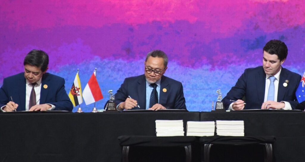 ASEAN signed AANZFTA 2nd protocol