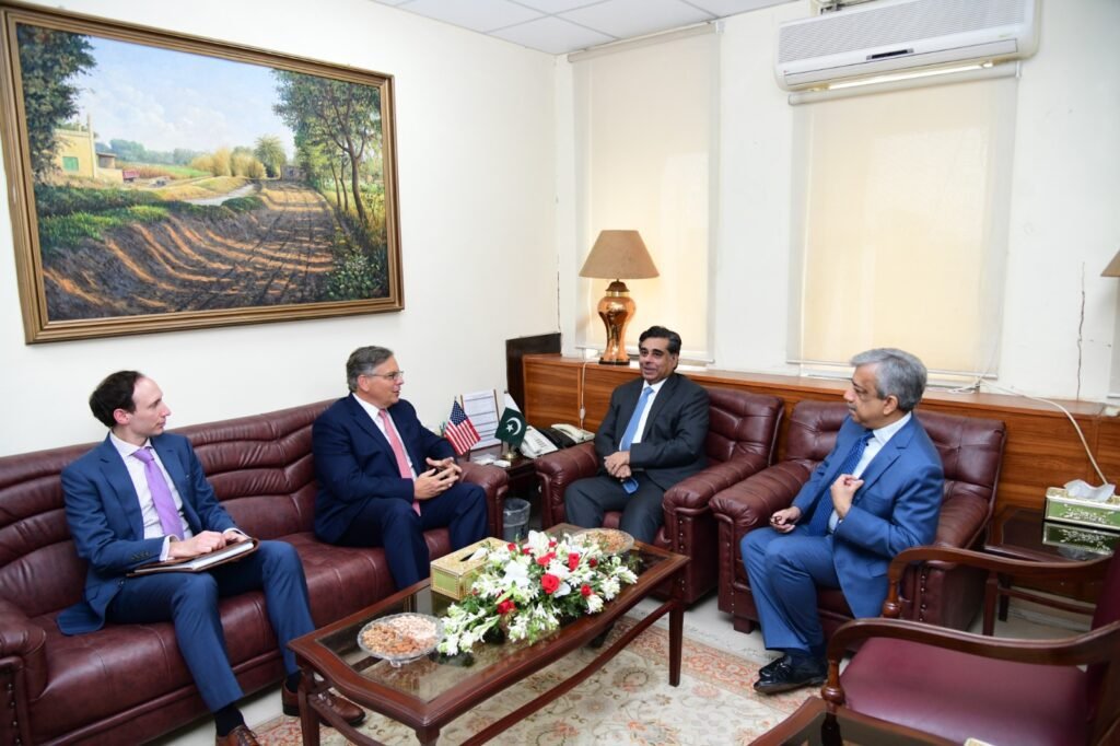 American Ambassador Donald Blome called Minister of Commerce