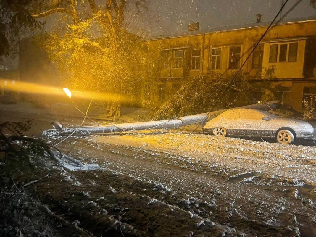 Severe winter storm ravages Ukraine and Moldova