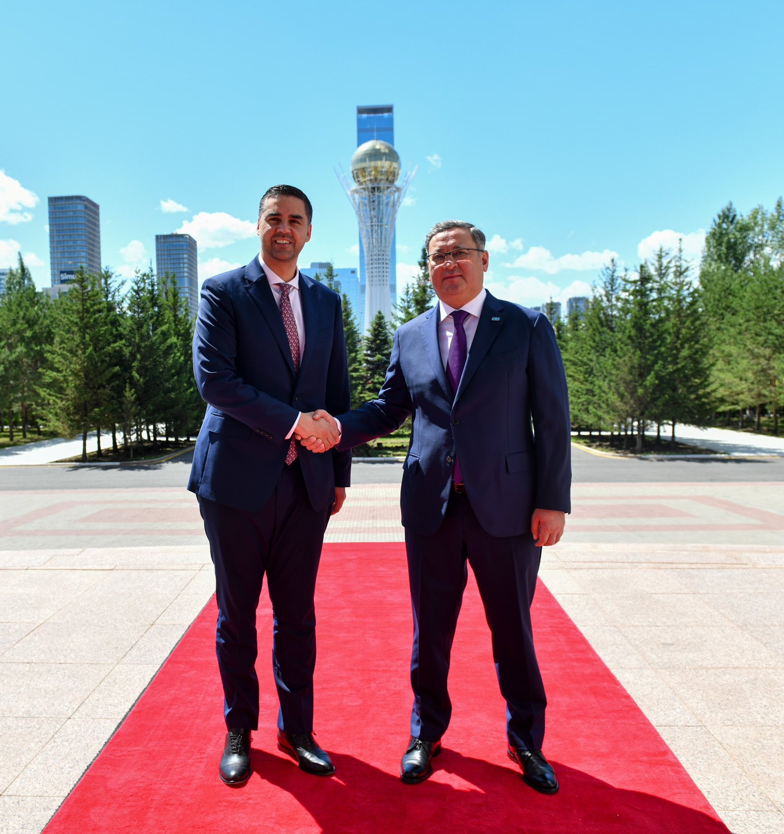 Deputy PM Nurtileu Meets OSCE Acting Chairman