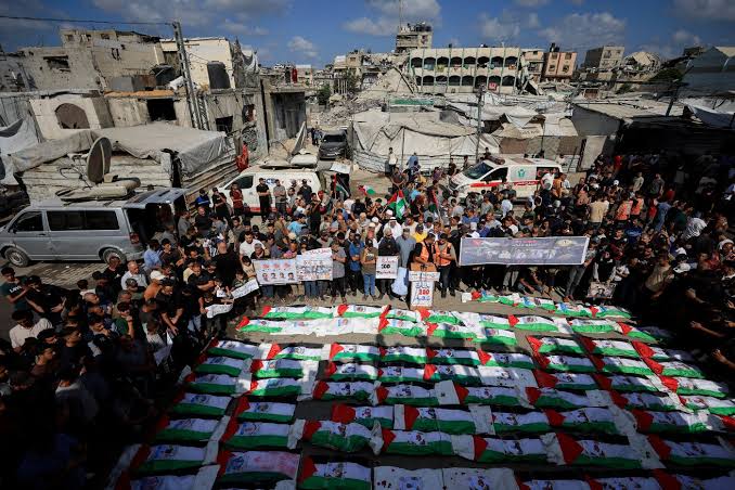UN Calls for International Investigators as Bodies Are Recovered From Gaza Rubble