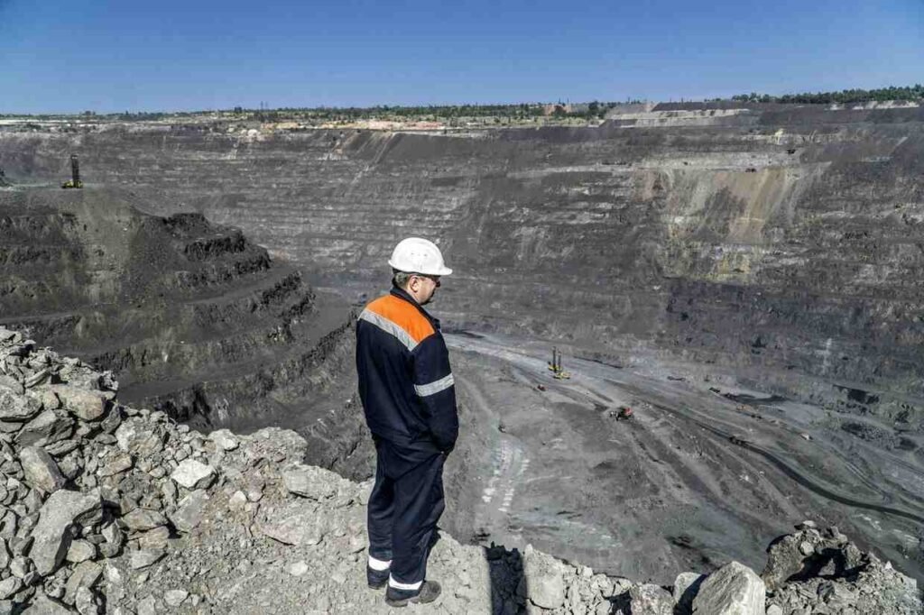 US, Ukraine Discuss Proposal of Rare Earth Minerals Deal