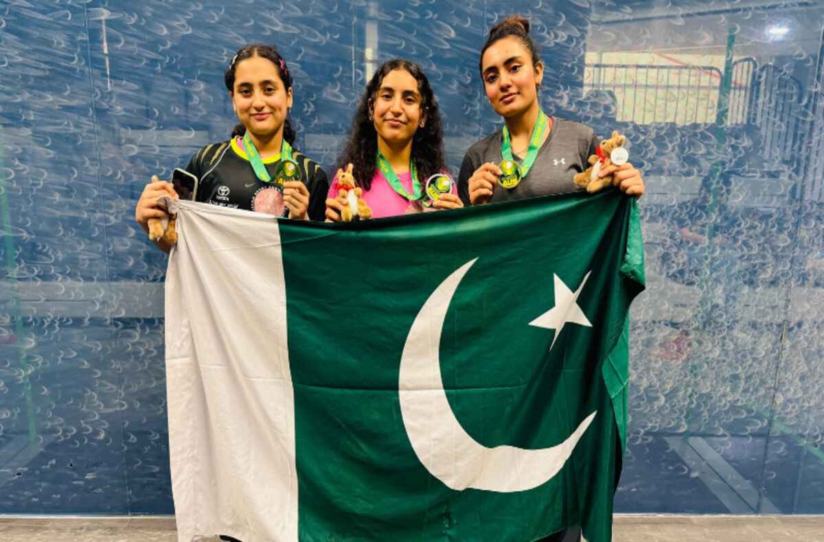 Pakistan Sweeps Australian Junior Squash Games with 4 Gold, 1 Silver Medal