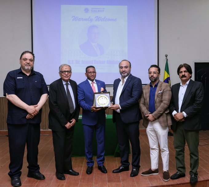 Ambassador Jemal Beker received Best Ambassador Award by University of Sialkot