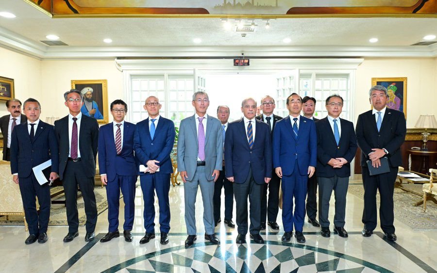 Prime Minister Shehbaz invites Japanese companies to invest in Pakistan's automobile industry