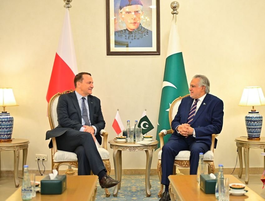 Pakistan, Poland, Ishaq Dar, South Asia, Radosław Sikorski