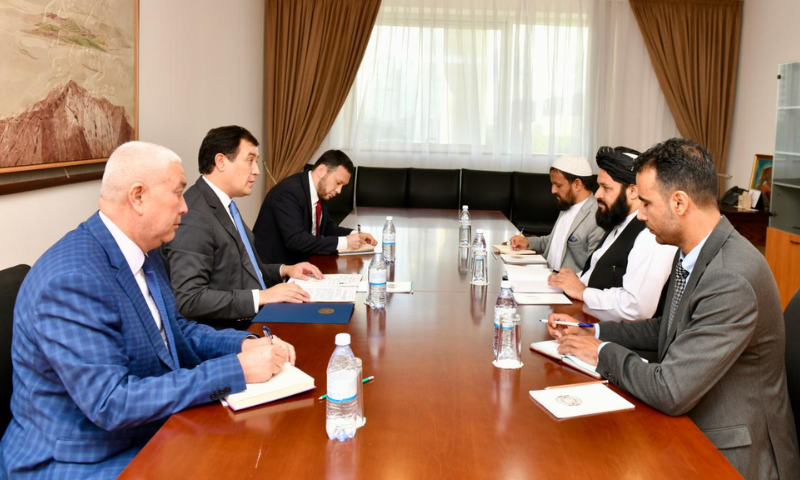 Kazakhstan Recognizes Afghan Envoy