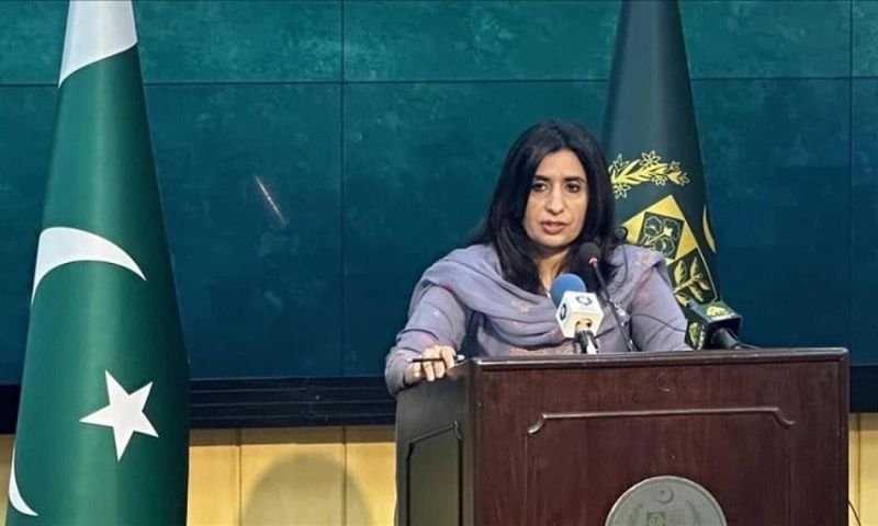 Islamabad: Islamabad was in touch with the authorities in Washington and awaiting further details after reports emerged of a Pakistani national's alleged involvement in the foiled assassination attempt on ex-US president Donald Trump. The Foreign Office spokesperson Mumtaz Zahra Baloch said in a statement that “We have seen the media reports. We are in touch with the authorities in US and await further details.” The spokesperson said that they have also noted the comments by US officials that this is an ongoing probe. She added that before giving the formal reaction, “we also need to be sure of the antecedents of the individual in question.” A Pakistani man with alleged ties to Iran has been charged in the United States in connection to a foiled plot to kill a US politician or government officials, the Justice Department said on Tuesday. Asif Merchant, 46, sought to recruit people in the US to carry out the plot in retaliation for the US assassination of Iran's Revolutionary Guards' top commander Qassem Soleiman in 2020, according to a criminal complaint. Merchant, who American prosecutors allege spent time in Iran before traveling to the United States, was charged with murder for hire in federal court in New York's Brooklyn borough. A federal judge ordered him jailed on July 16, according to court records. FBI investigators believe that former president Donald Trump, who approved the drone attack on Soleimani, and other current and former US government officials were the intended targets of the plot. Court documents do not name the alleged targets of the assassination plot. Merchant informed a law enforcement informant that there would be 