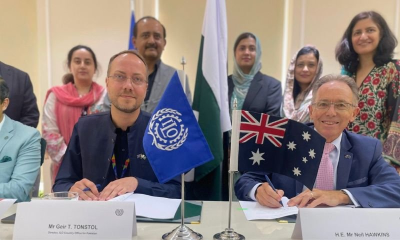 Pakistan, Australia, High Commissioner. Smuggling, human trafficking
