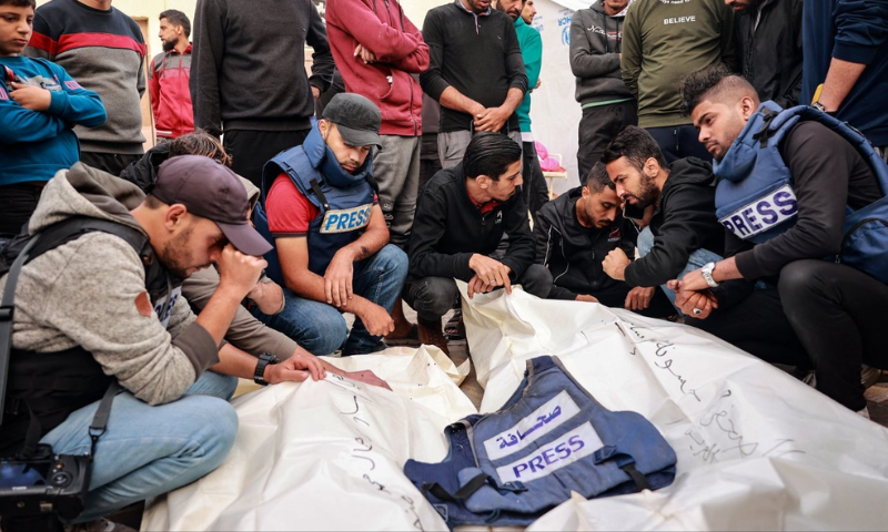 Over 100 Journalists Seek US Arms Ban on Israel
