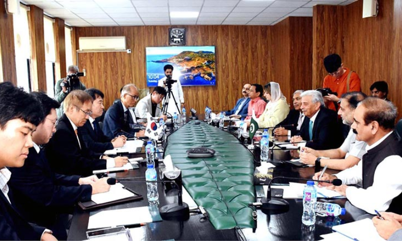 PARC, KOPIA Join Hands to Establish Potato Seed Complex