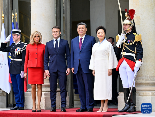 President Xi, French President holds talks for Sino-French Relations