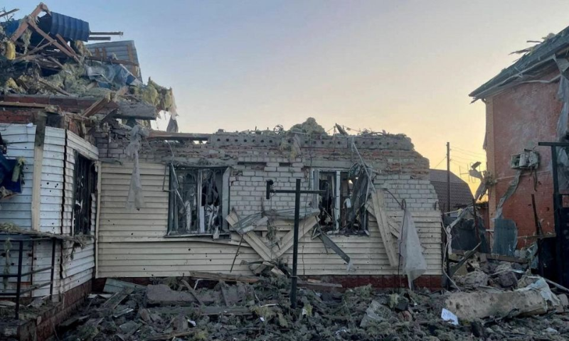 Russians Evacuate Border Region Amid Ukraine Incursion