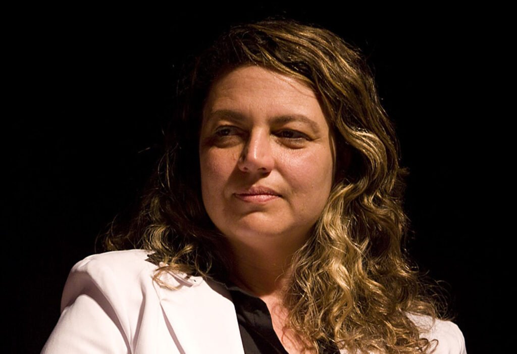 Author Prof. Guiomar participates in interactive cultural sessions in Lahore