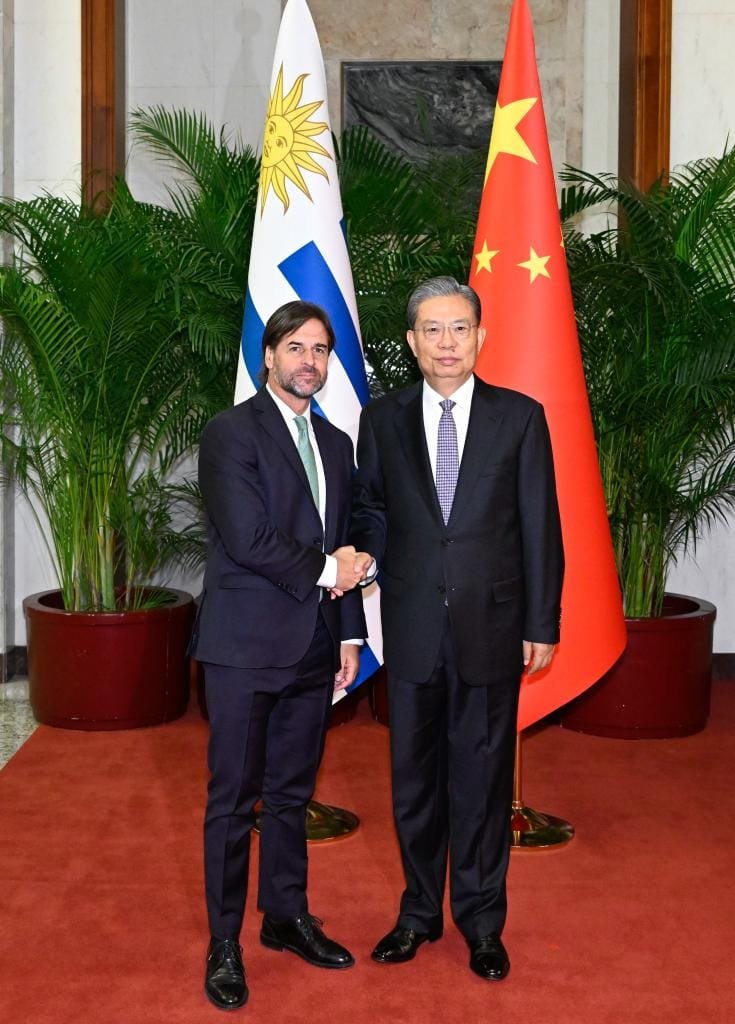 Uruguayan President meets Chinese top legislator