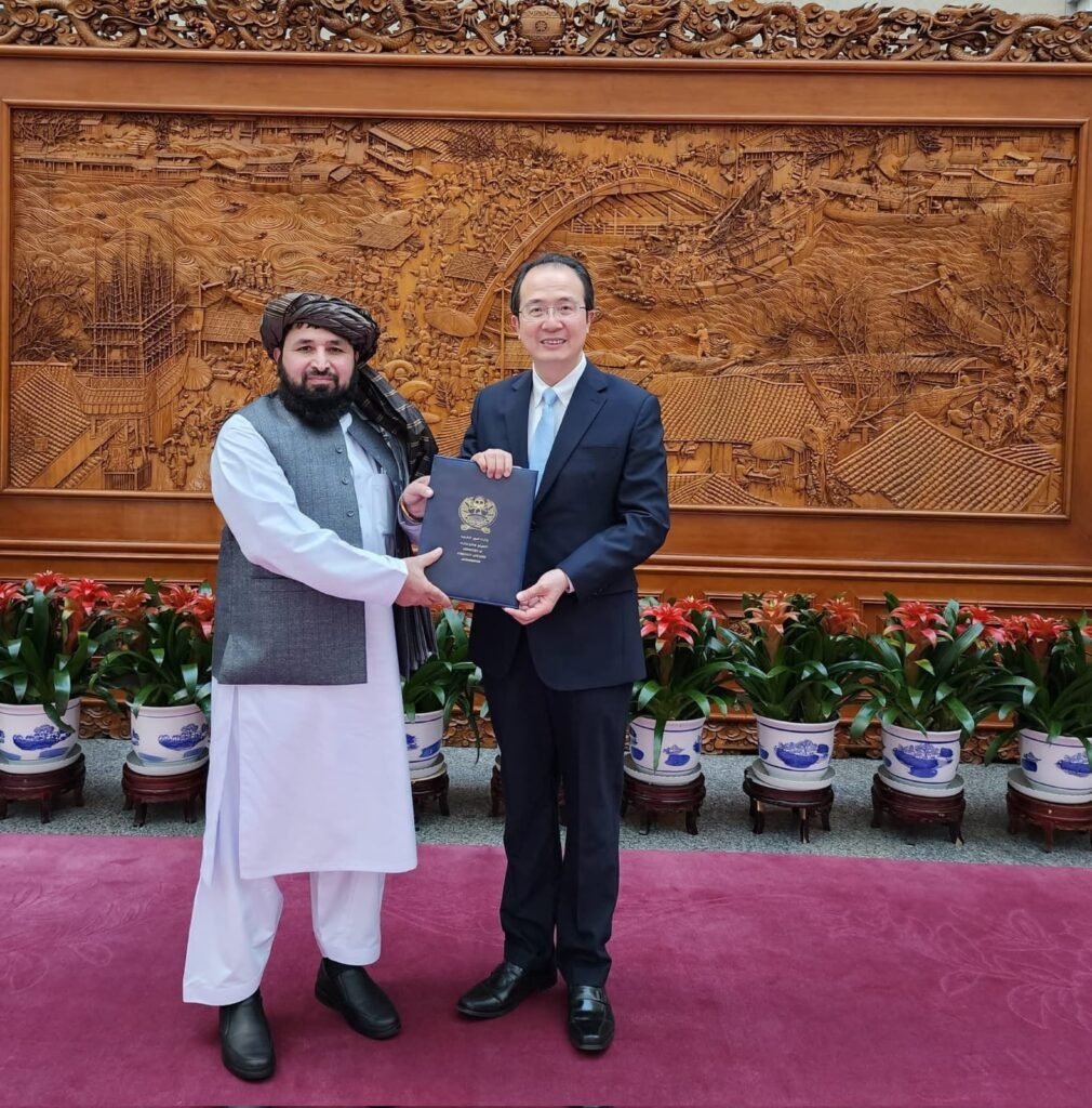 The People's Republic of China accepts Ambassador of the Islamic Emirate of Afghanistan