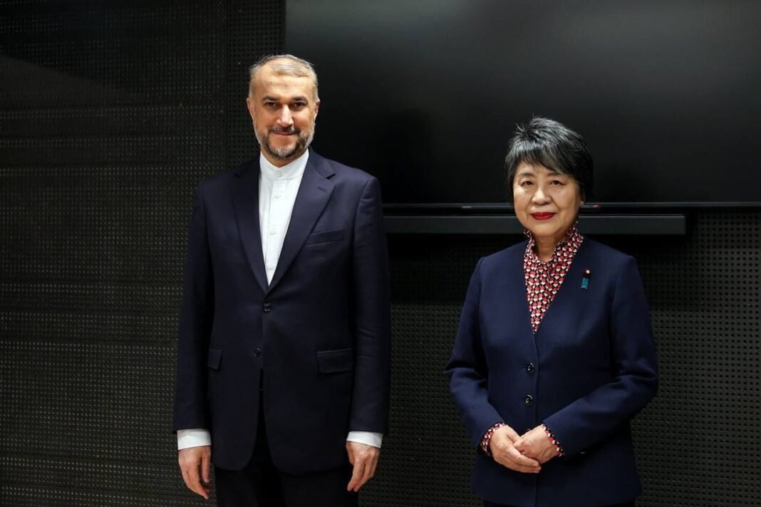 Iran-Japan Foreign Ministers Hold Bilateral Talks