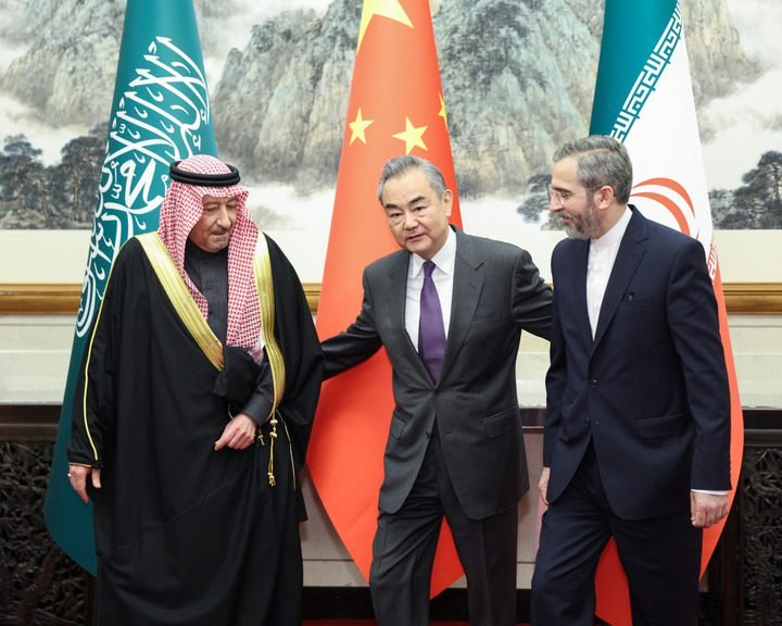 First tripartite committee meeting ends in Beijing