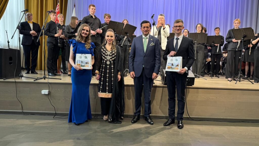 Belarus-Pakistan concert Music without borders enchants Minsk audience