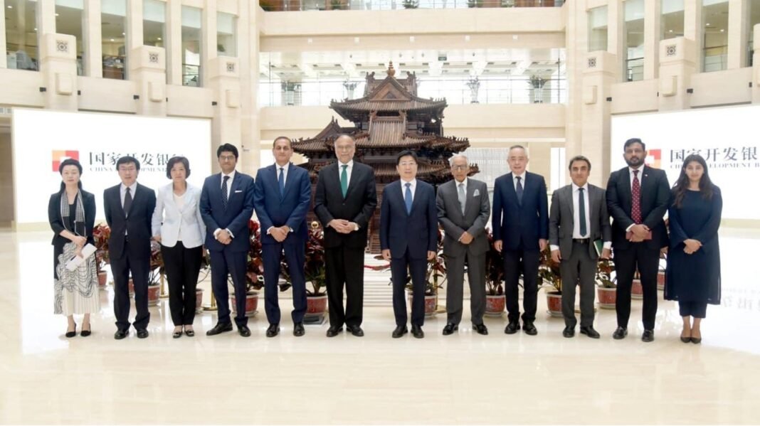 Minister for Planning, Development and Special Initiatives Prof. Ahsan Iqbal held a meeting with Zhang Jianghua, Chairman National Energy Administration of China
