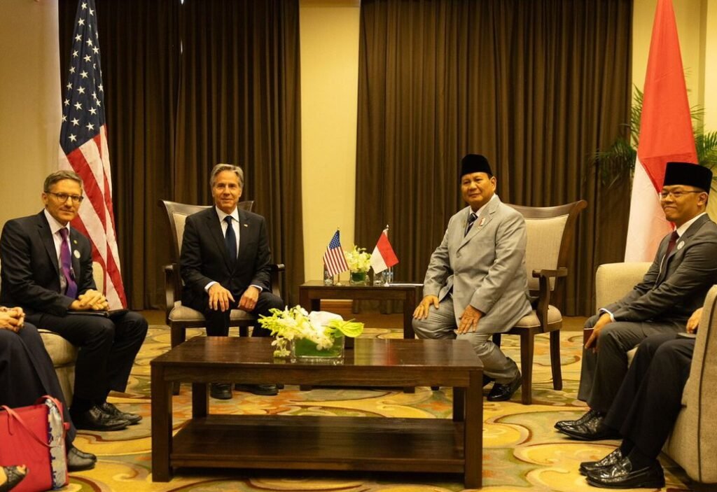 Secretary Blinken visited Jordan to attend the Conference