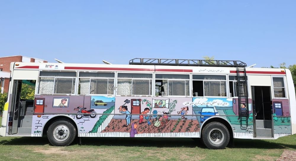 Australia, Pakistan Celebrate 40 Years of Agricultural Partnership with Bus Art Initiative