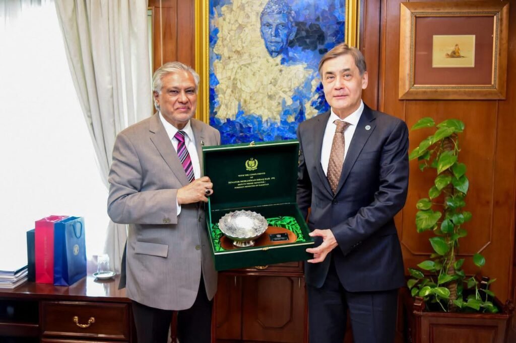 FM Dar Receives Secretary General of SCO, Reaffirms 'Shanghai Spirit'