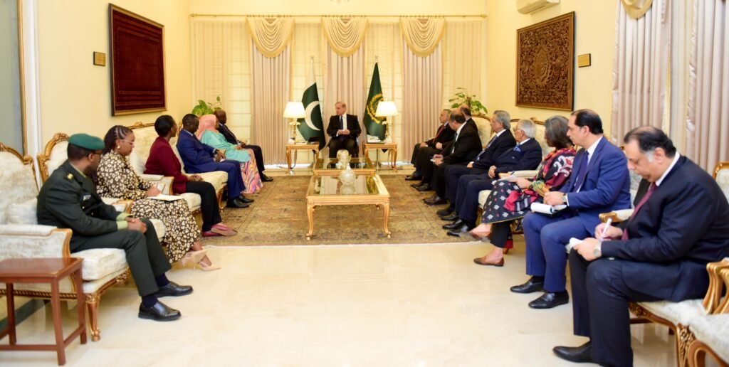 Rwanda's FM Calls on Prime Minister Shehbaz Sharif