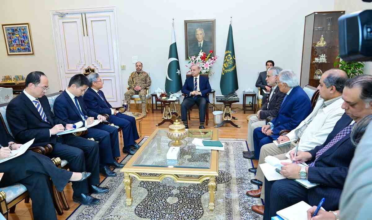 Pakistan Appreciates China’s Unwavering Support Amid Indo-Pak Tensions: PM