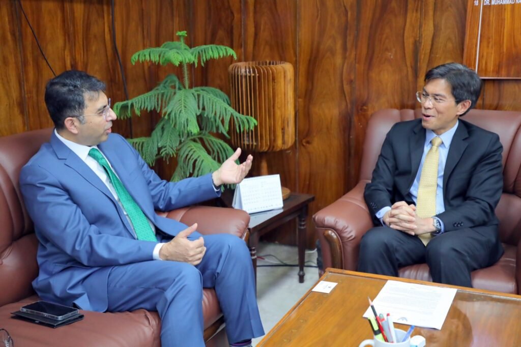 Thailand–Pakistan Explore Economic Cooperation at PIDE