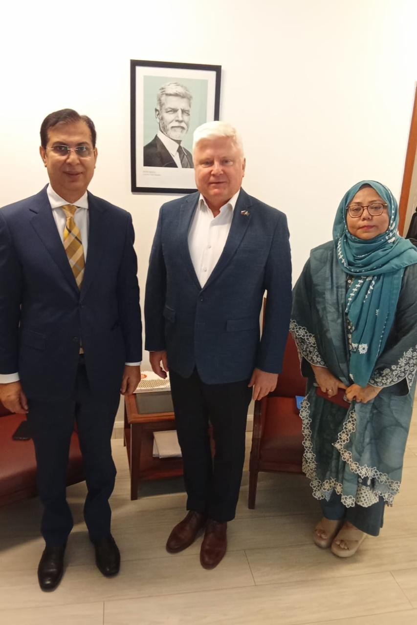 Czech Ambassador Vows to Deepen Ties with Pakistan