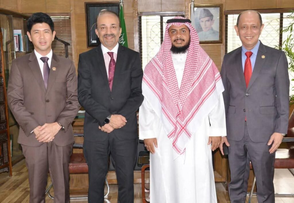 Pakistani Students Must Explore Education Options in Malaysia: High Commissioner