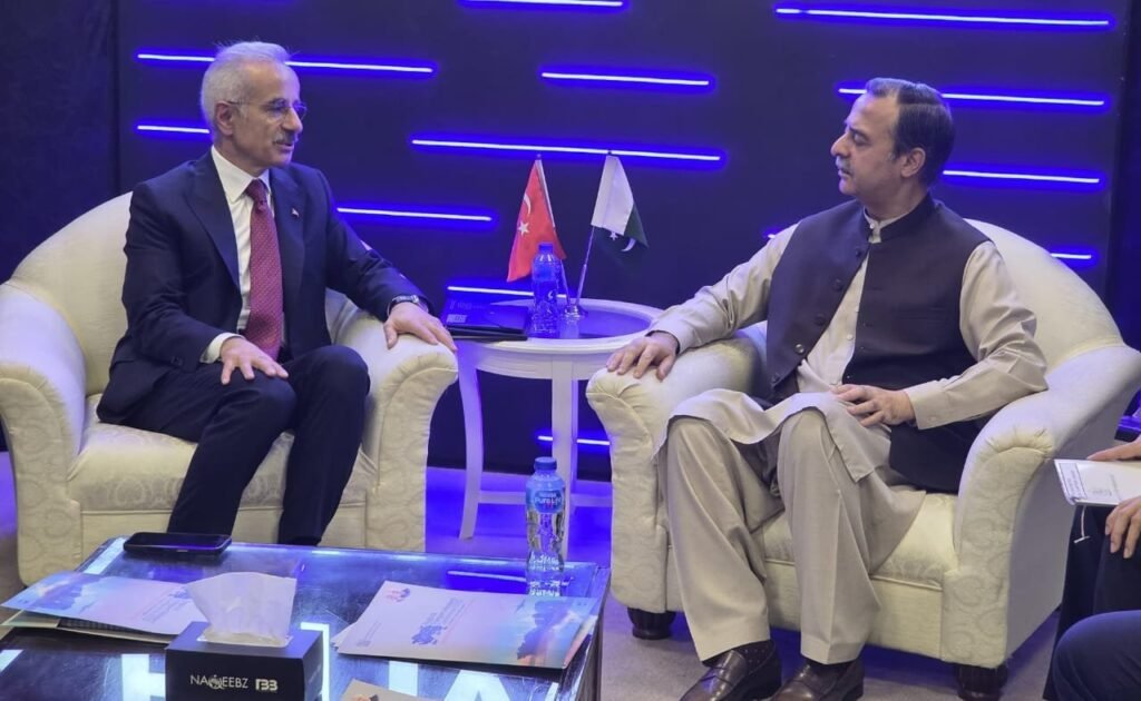 Pakistan, Türkiye Discuss Joint Shipbuilding Ventures, Ferry Service Launch