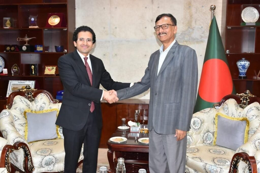 Pakistan, Bangladesh Hope for Robust Trade Ties as JEC Concludes