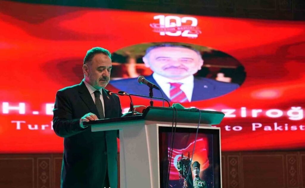 Week-Long Turkish Republic Day Celebrations Close With a Grand Ceremony