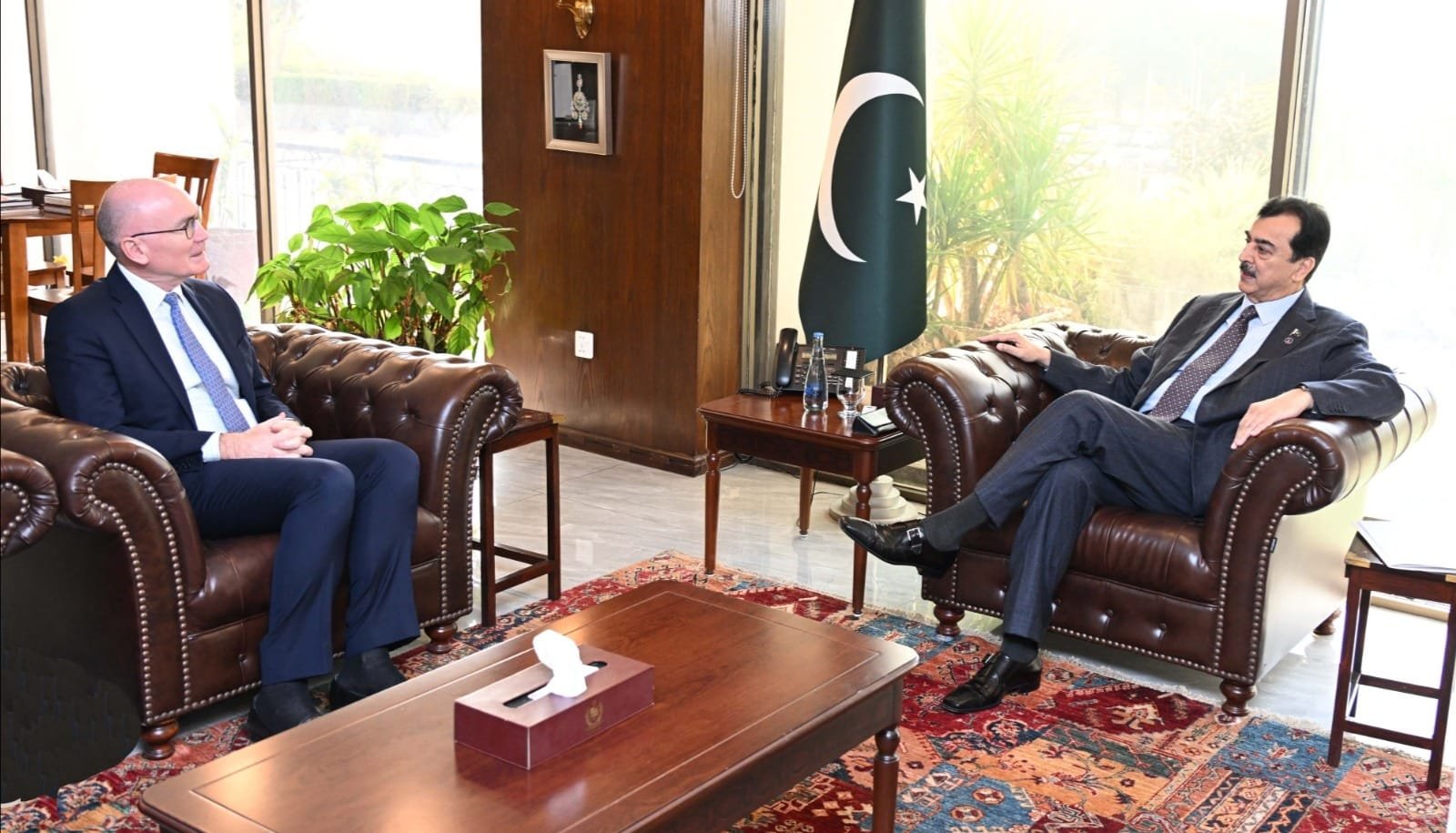 Australian High Commissioner Calls on Chairman Senate