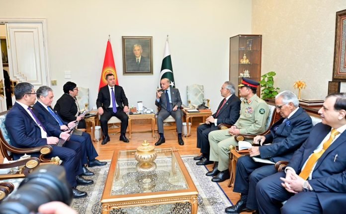 Pakistan, Kyrgyzstan Urge Afghan Taliban to Act Against Terror Groups Pakistan, Kyrgyzstan Urge Afghan Taliban to Act Against Terror Groups