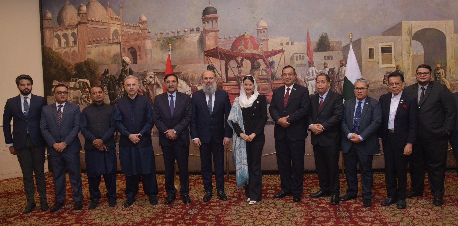 Pakistan, Indonesia Sign MoU on Forming a Joint Trade Committee