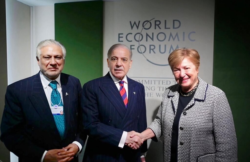 IMF Envoy Lauds Pakistan’s Reform Efforts at Davos