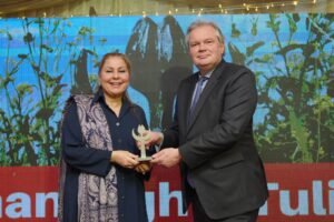Dutch Embassy Awards Human Rights Tulip to Pakistan's Rights Commission